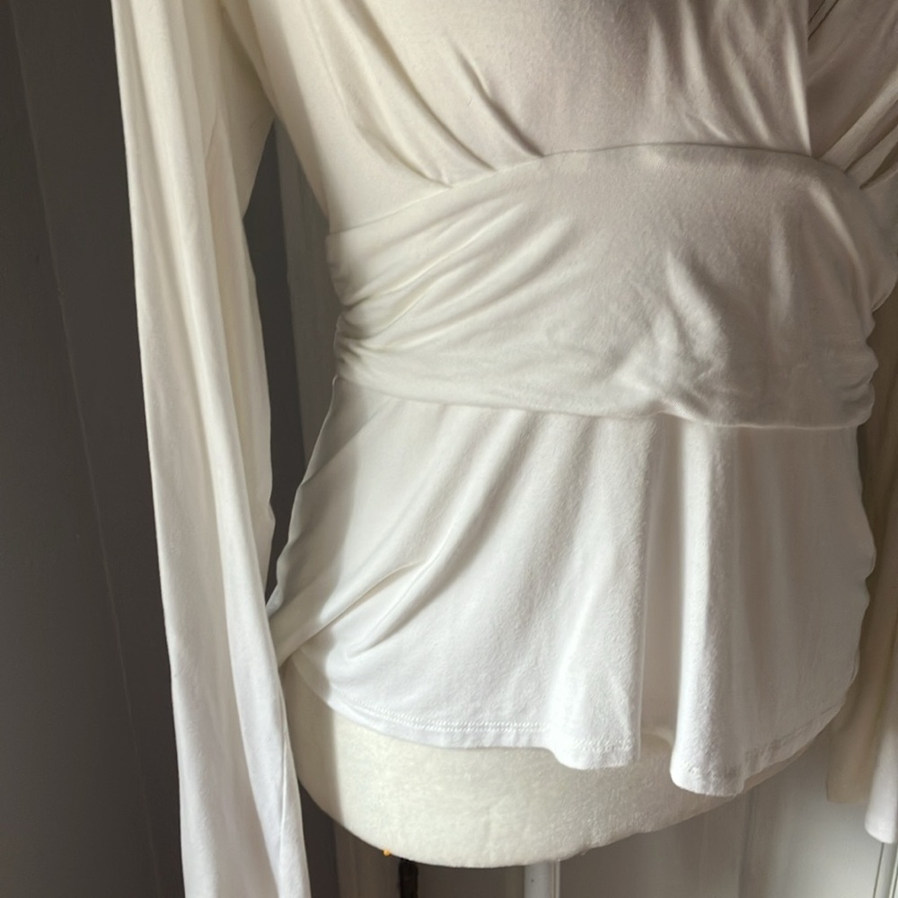 Brooks Brothers cream stretch jersey faux wrap top M - Picture 3 of 7